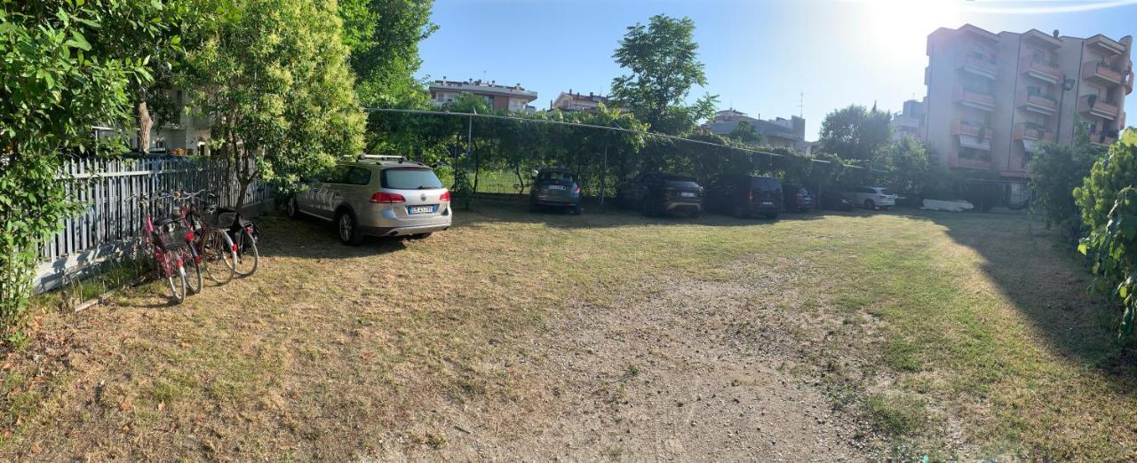 Hotel Del Vecchio Ρίμινι Εξωτερικό φωτογραφία