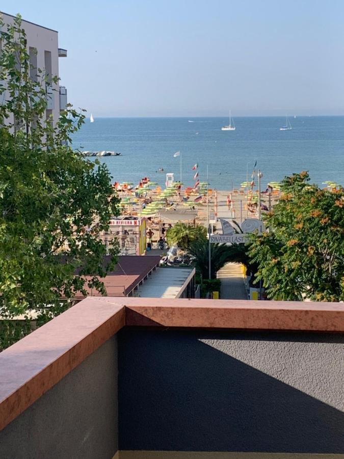 Hotel Del Vecchio Ρίμινι Εξωτερικό φωτογραφία