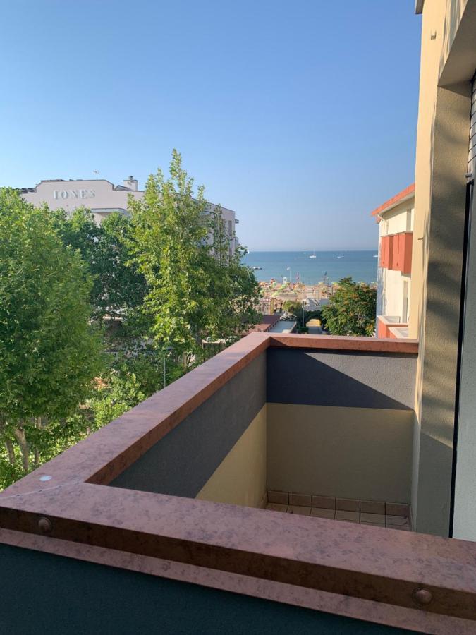 Hotel Del Vecchio Ρίμινι Εξωτερικό φωτογραφία