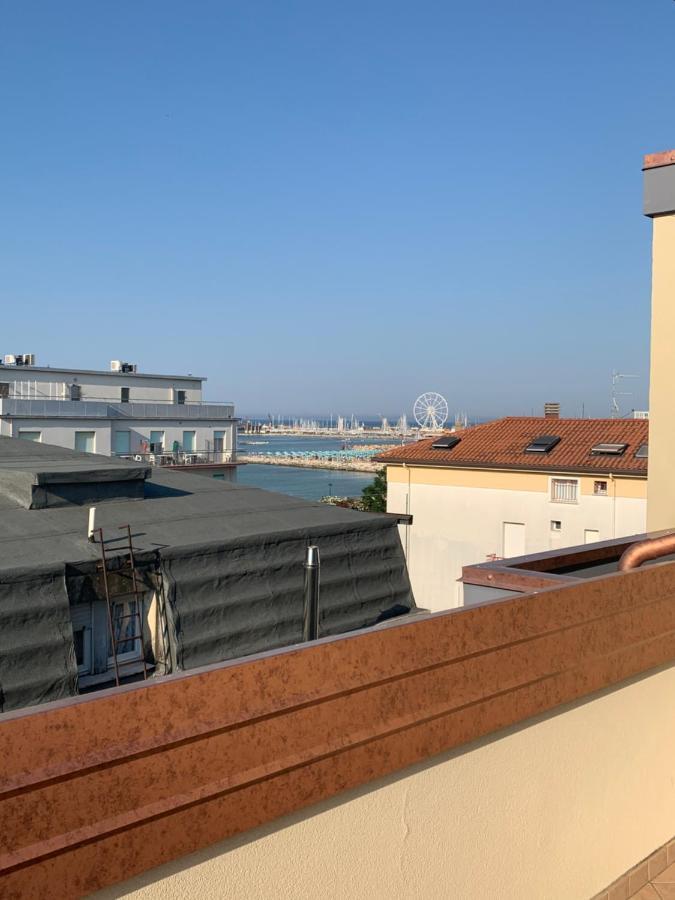 Hotel Del Vecchio Ρίμινι Εξωτερικό φωτογραφία