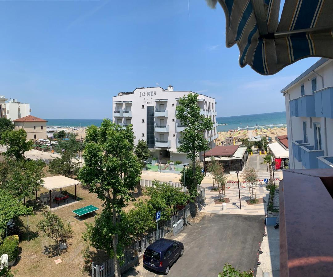 Hotel Del Vecchio Ρίμινι Εξωτερικό φωτογραφία