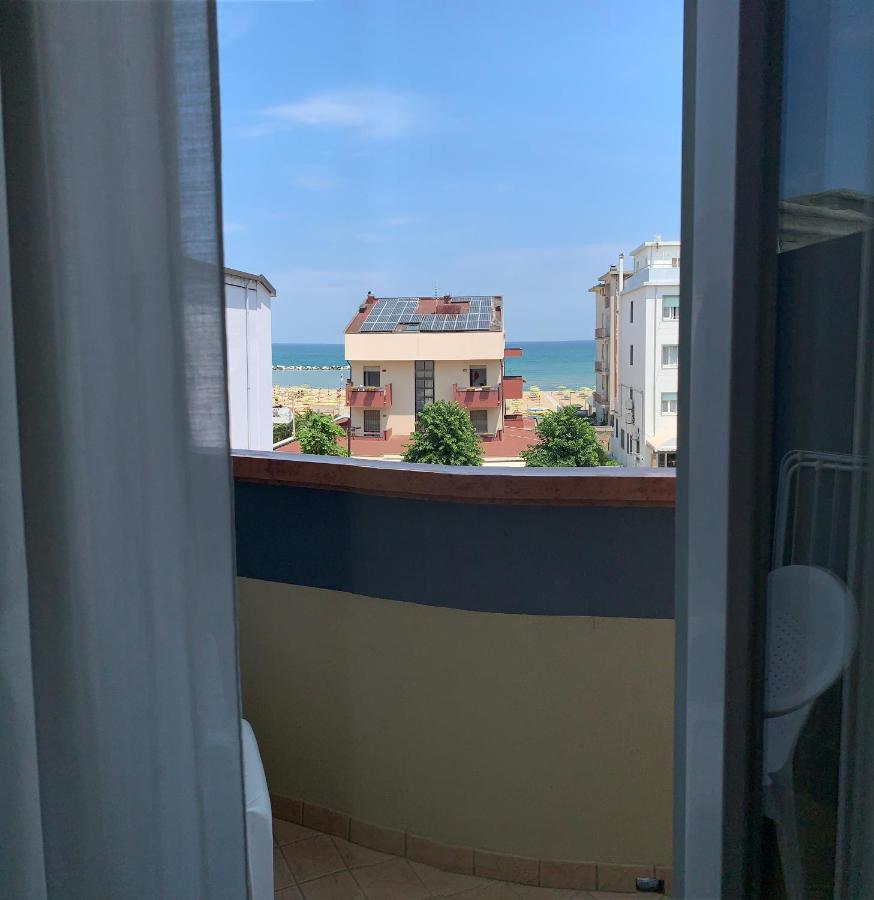 Hotel Del Vecchio Ρίμινι Εξωτερικό φωτογραφία