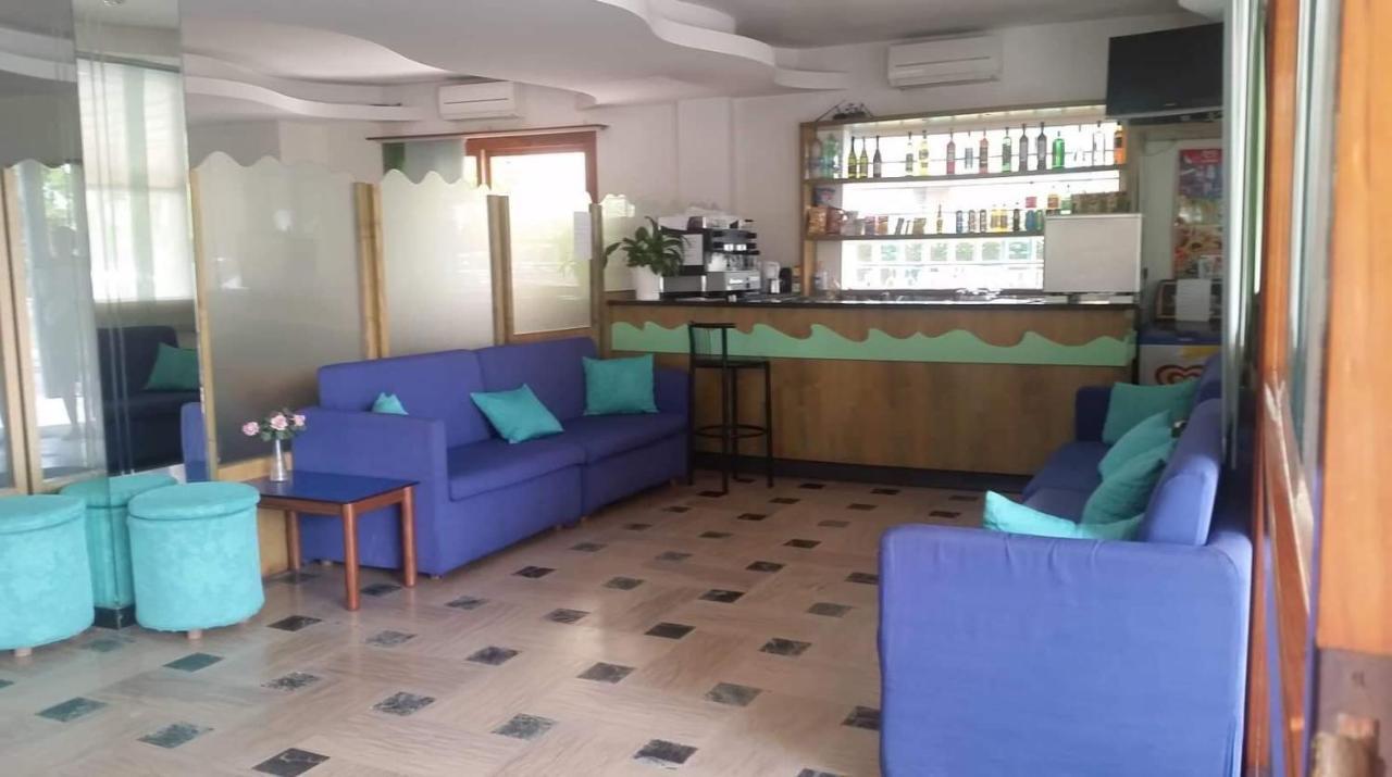 Hotel Del Vecchio Ρίμινι Εξωτερικό φωτογραφία